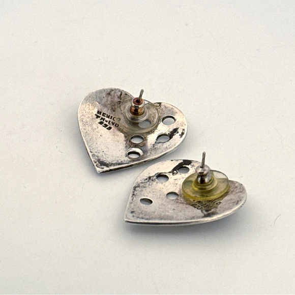 Vintage TAXCO Mexico 925 Sterling Silver heart shaped post earrings - Picture 7 of 10
